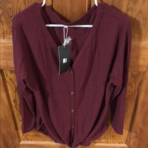 JWD Women's Burgundy Button-Up Top